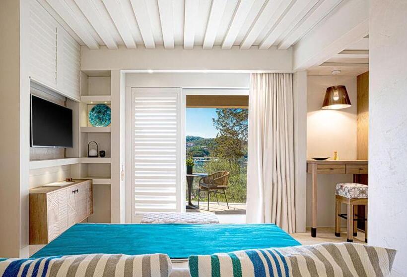 חדר דחוקס עם מיטת קינג, 7pines Resort Sardinia   A Destination By Hyatt
