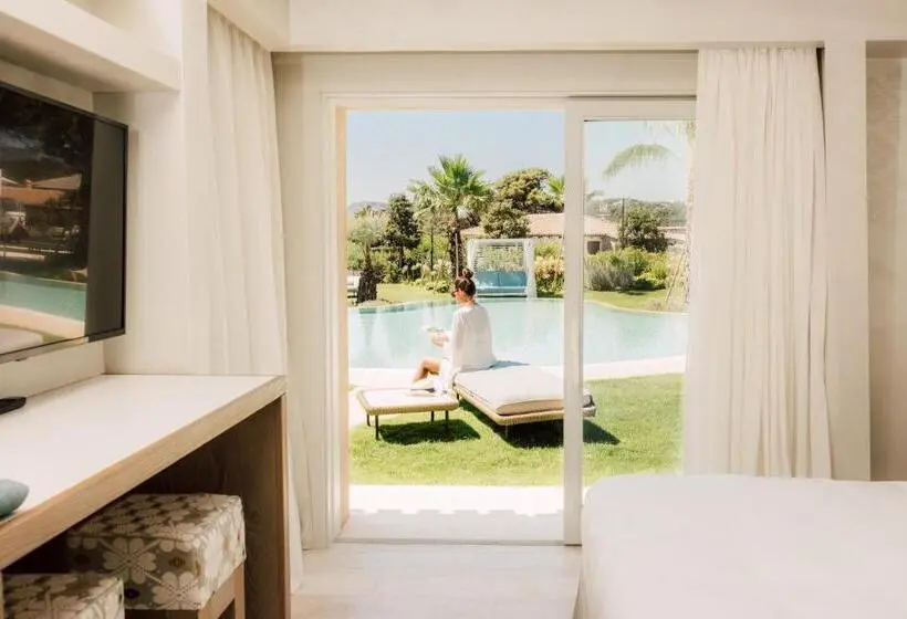 キングサイズベッド、ビュー付きデラックスルーム, 7pines Resort Sardinia   A Destination By Hyatt
