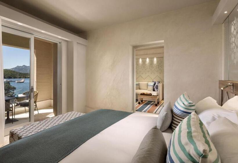 Люкс Вид на Море, 7pines Resort Sardinia   A Destination By Hyatt