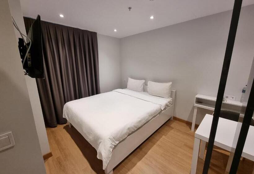 スタンダードルーム, 10m2