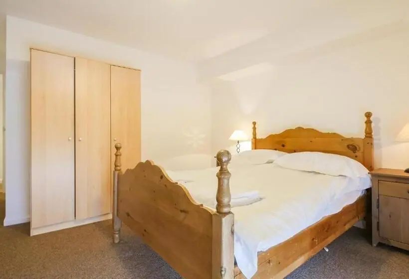 ３ベッドルームアパートメント, Greenhead Hostel
