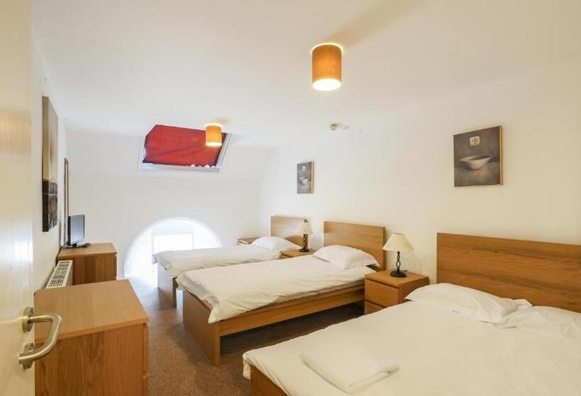 Номер Стандарт Четырехместный Совместный Санузел, Greenhead Hostel