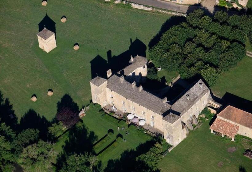 Люкс 2 Спальни, Château D Ozenay