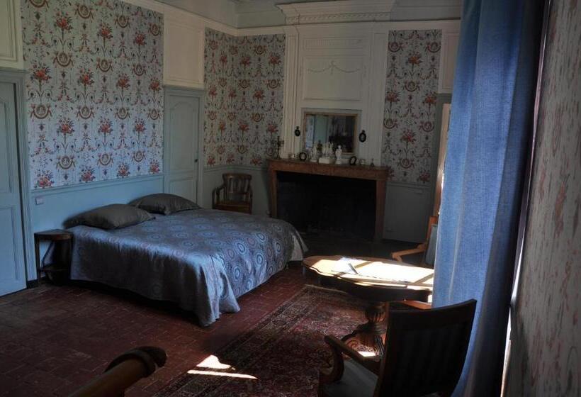 Suíte 2 Dormitórios, Château D Ozenay