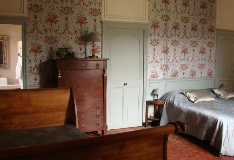 Люкс 2 Спальни, Château D Ozenay