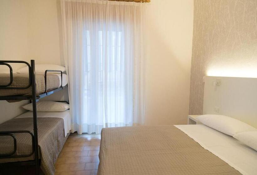 اتاق خانوادگی, Albergo Conca D Oro