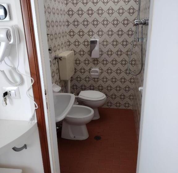 اتاق استاندارد سه نفره, Albergo Conca D Oro