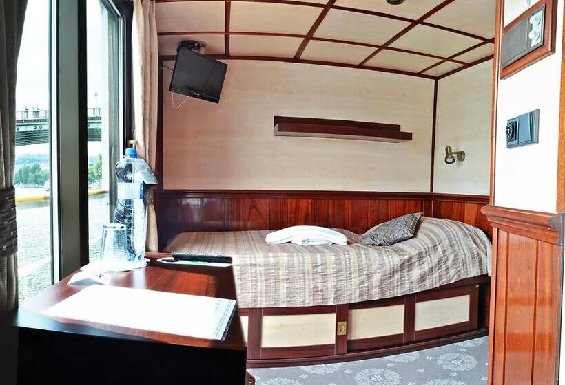 수피리어 싱글 룸, Florentina Boat