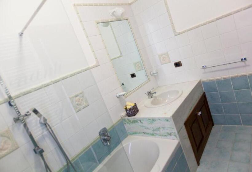 Номер Deluxe Кровать Кинг, Na Poesia B&b Di Charme