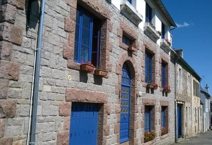 غرفة قياسية ثلاثية مع حمام خارجي, Chambres De Scavet