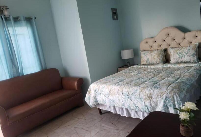 اتاق خانوادگی, Dela De Rose Guest House Negril Jamaica