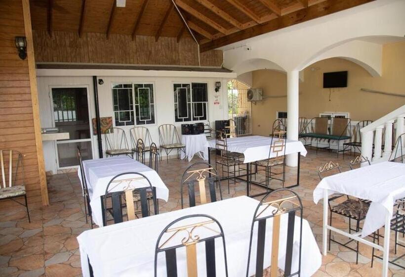 اتاق عادی, Dela De Rose Guest House Negril Jamaica