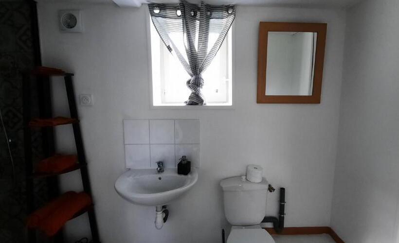 חדר סטנדרט, Le Lampedusa