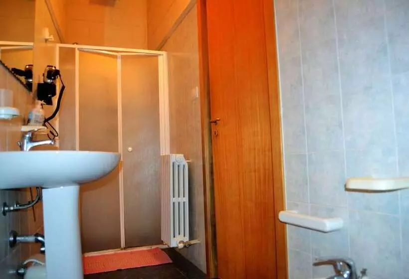 اتاق استاندارد سه نفره, B&b La Corte Lecce