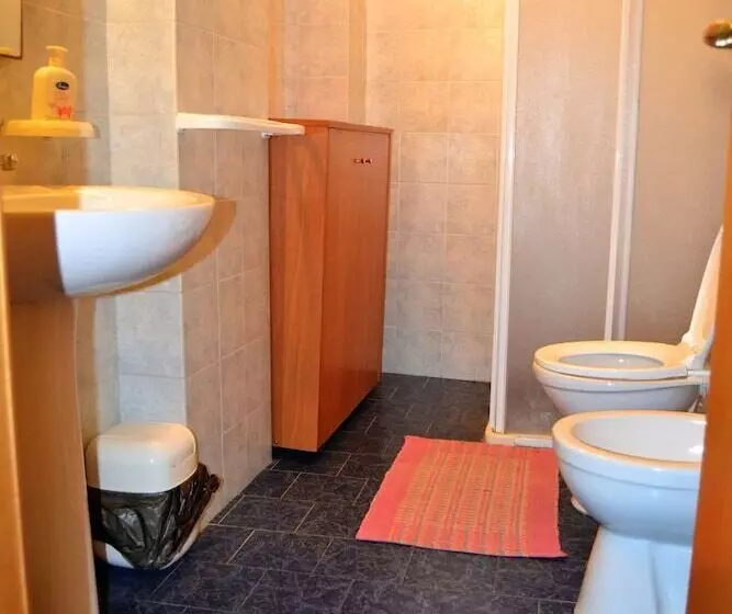 اتاق استاندارد سه نفره, B&b La Corte Lecce