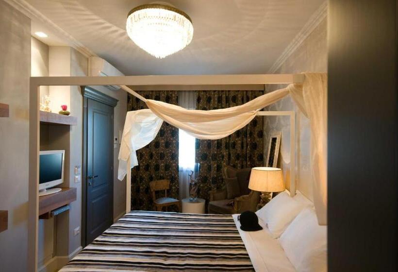 标准间, Casadodici Boutique