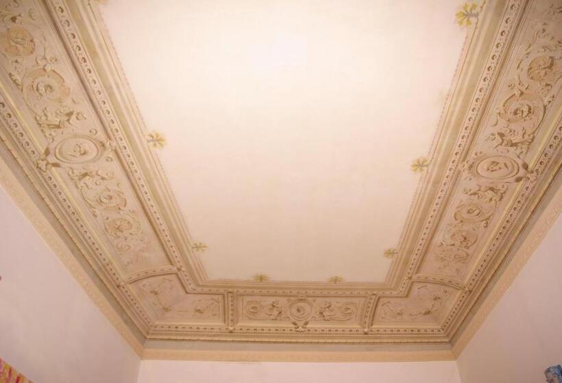 标准工作室带阳台, Teatro Massimo