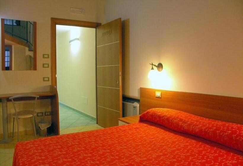 اتاق استاندارد چهار تخته, Me.fra Camere