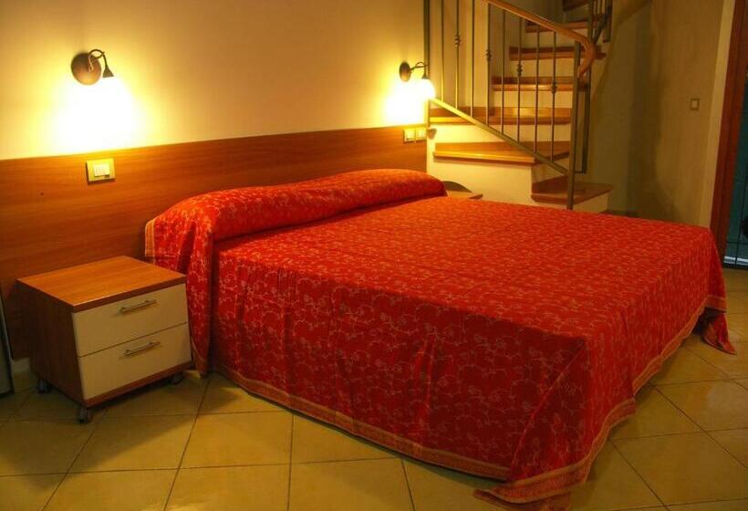 اتاق استاندارد چهار تخته, Me.fra Camere