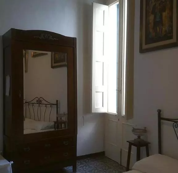 デラックスルーム, B&b Palazzo Antonelli
