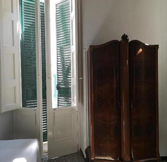 חדר סטנדרט לשלושה, B&b Palazzo Antonelli