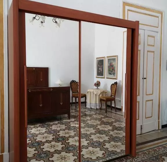 スーペリアースイート, B&b Palazzo Antonelli