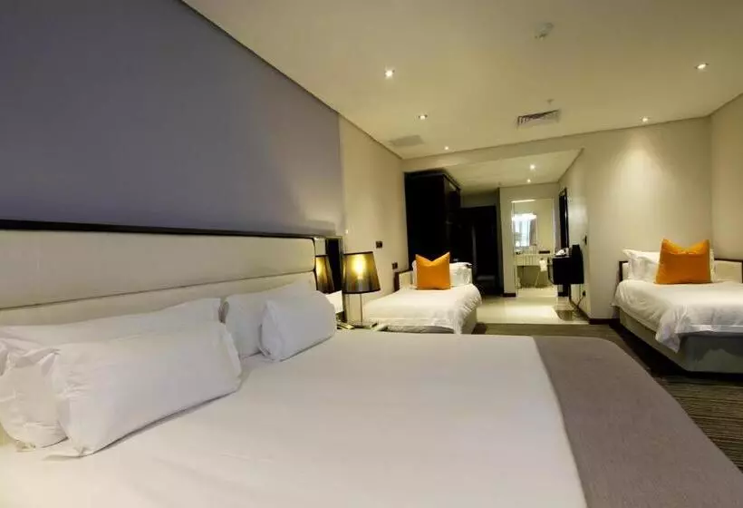 اتاق خانوادگی, Coastlands Umhlanga Hotel And Convention Centre