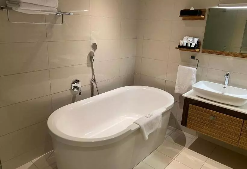 سوییت اجرایی, Coastlands Umhlanga Hotel And Convention Centre
