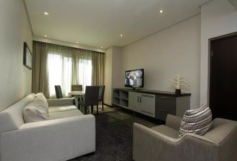سوییت اجرایی, Coastlands Umhlanga Hotel And Convention Centre