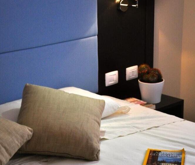 4 Bett Standardzimmer, 325 Tor Vergata