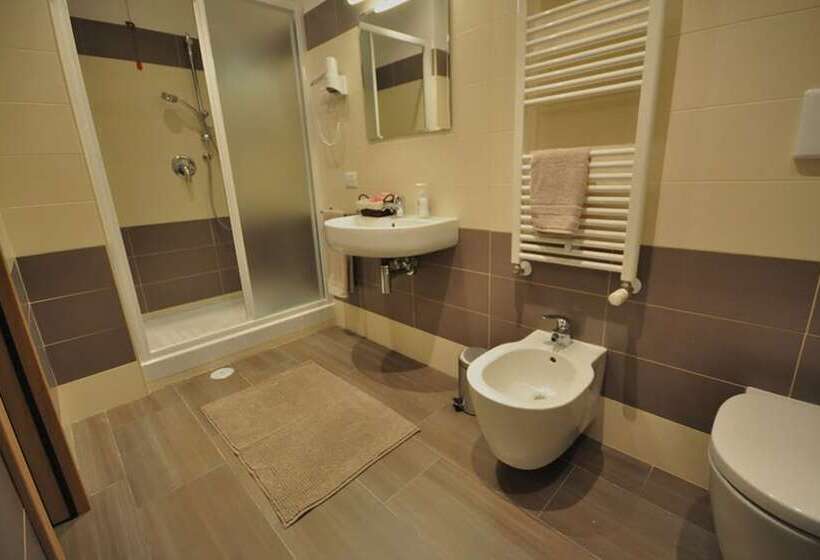 Standardzimmer, 325 Tor Vergata