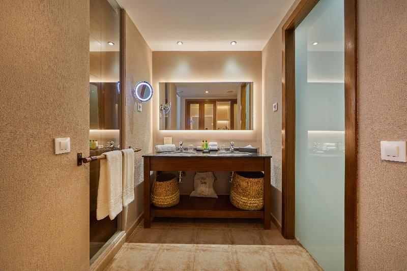 3-Bett-Standardzimmer, 325 Tor Vergata