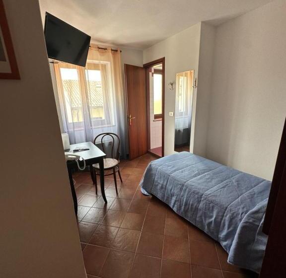 Номер Стандарт Индивидуальный, Alla Città Di Trieste