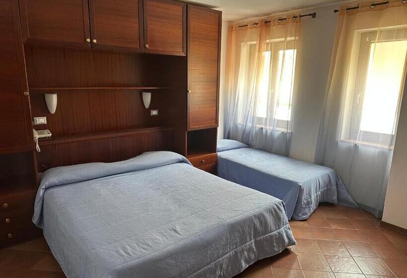 Трехместный Номер Комфорт, Alla Città Di Trieste