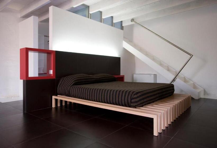 חדר קומפורט, Basiliani