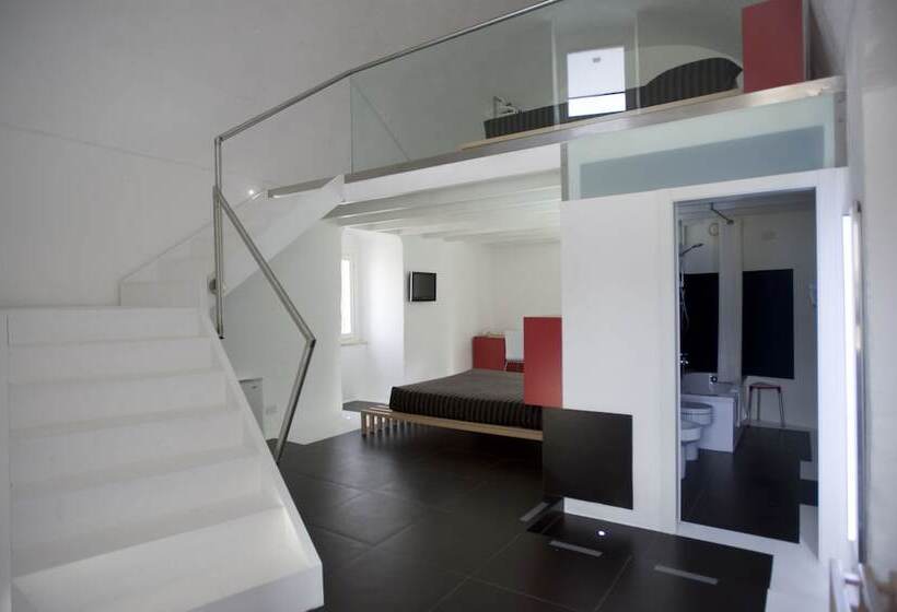 חדר סופריור לארבעה, Basiliani