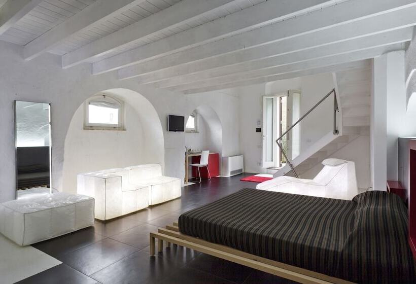 חדר סופריור, Basiliani