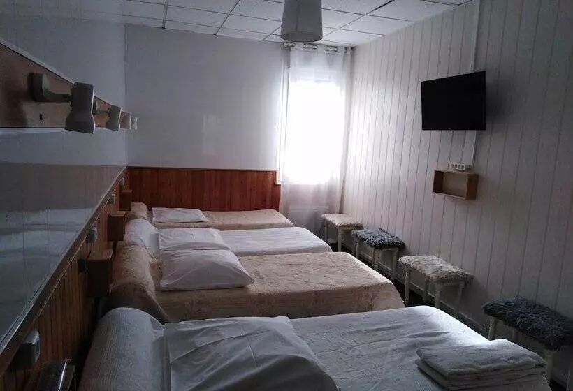 اتاق استاندارد چهار تخته, Chalet Saint Louis