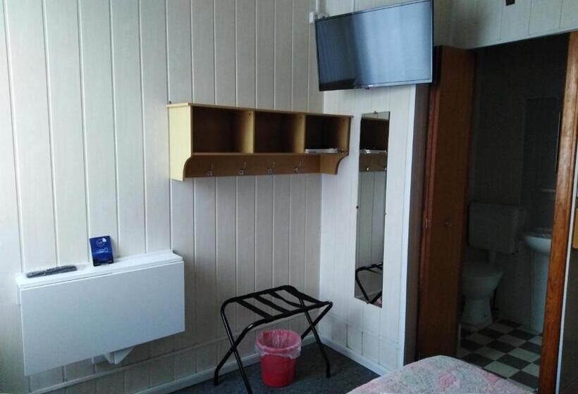 标准单人间, Chalet Saint Louis