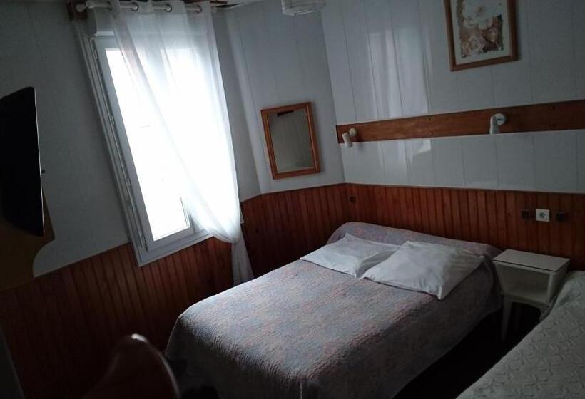 标准三人间, Chalet Saint Louis