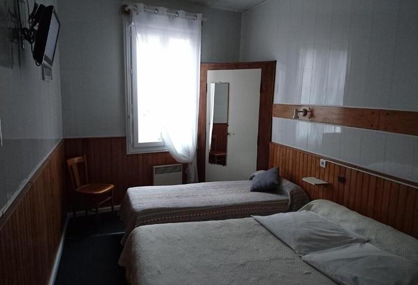 Номер Стандарт Трехместный, Chalet Saint Louis