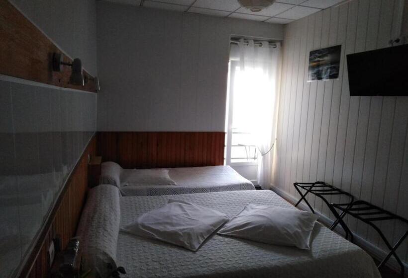 标准三人间, Chalet Saint Louis