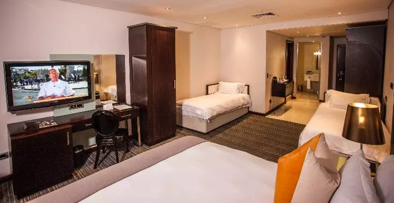 اتاق خانوادگی, Coastlands Umhlanga Hotel And Convention Centre