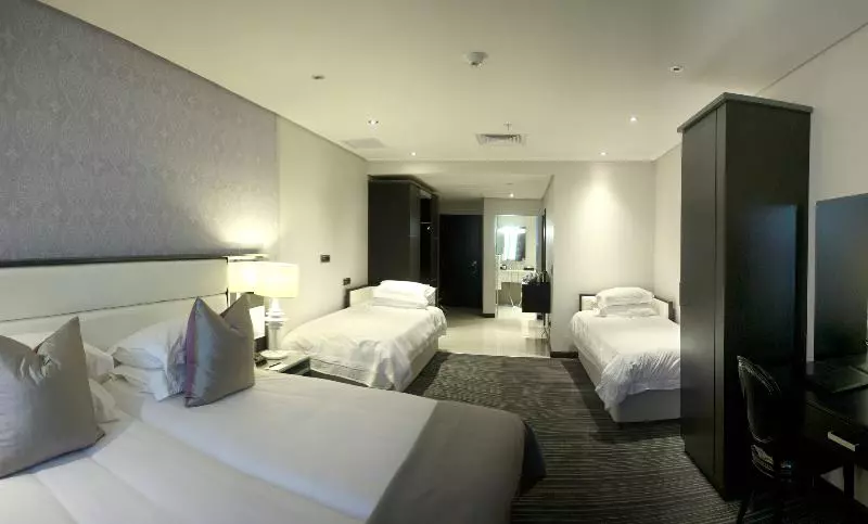 اتاق خانوادگی, Coastlands Umhlanga Hotel And Convention Centre