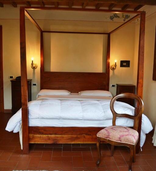 جناح جونيور, Relais Ciavatta Country