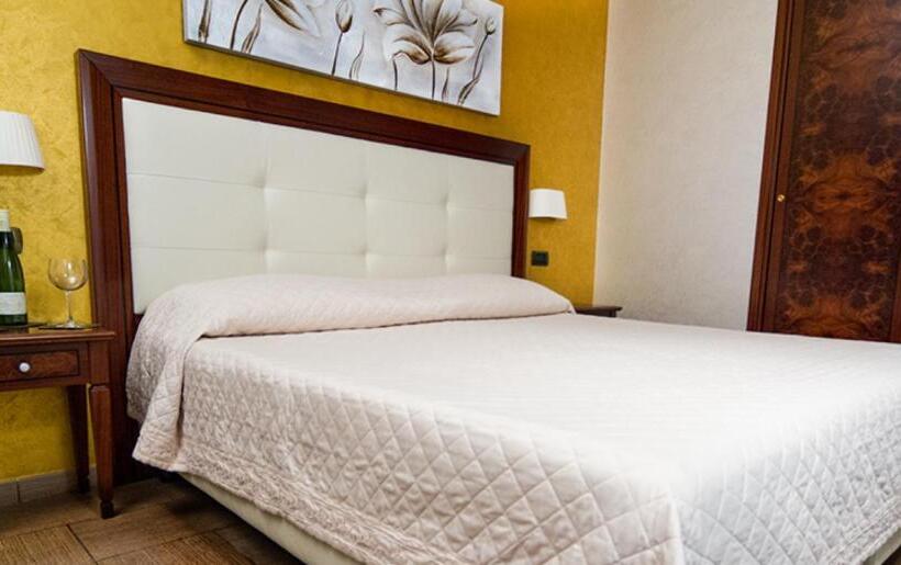 חדר סופריור, Flora