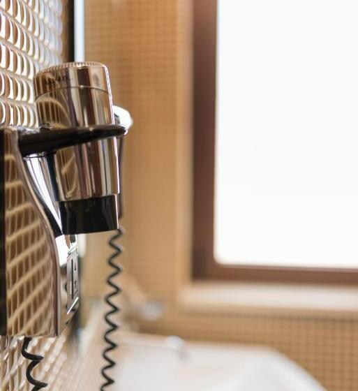 غرفة كلاسيكية, Flora