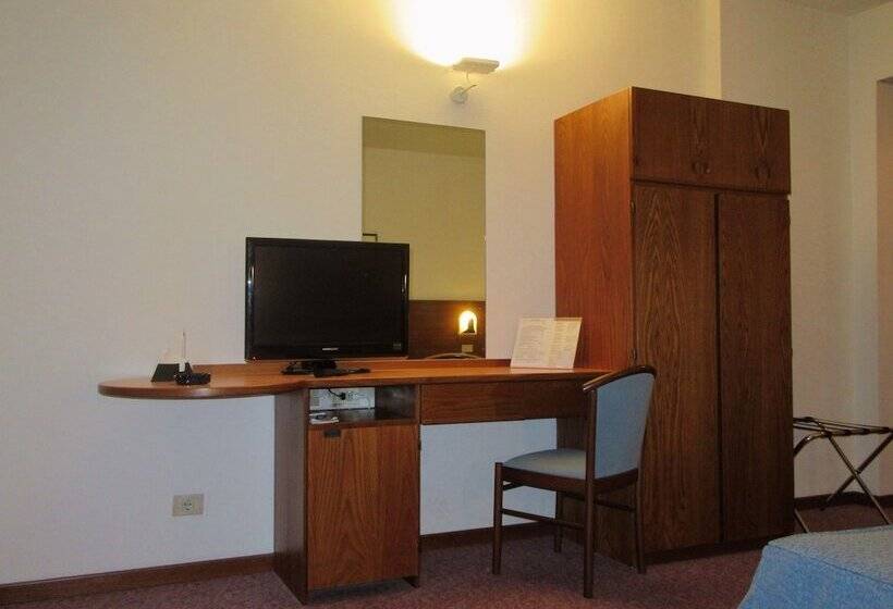 اتاق استاندارد یک نفره, Giardino