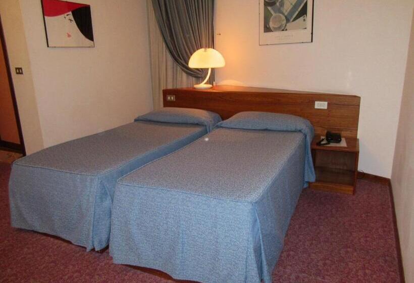 اتاق استاندارد یک نفره, Giardino