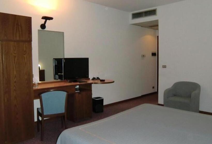 اتاق استاندارد, Giardino